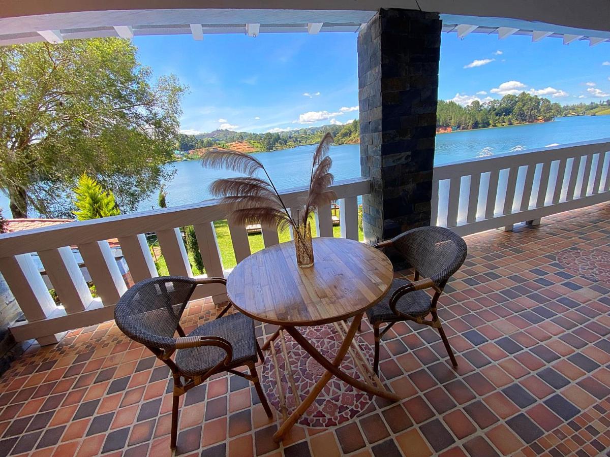 Botanico Hotel Boutique Guatape Эль-Пеньоль Экстерьер фото