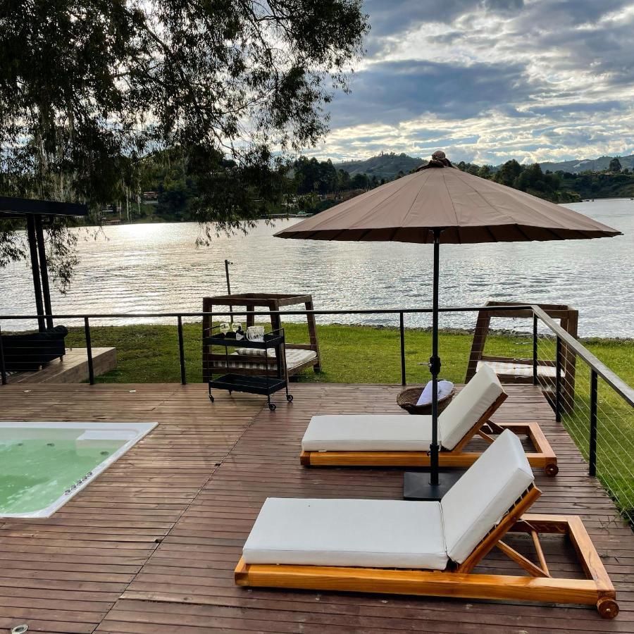 Botanico Hotel Boutique Guatape Эль-Пеньоль Экстерьер фото