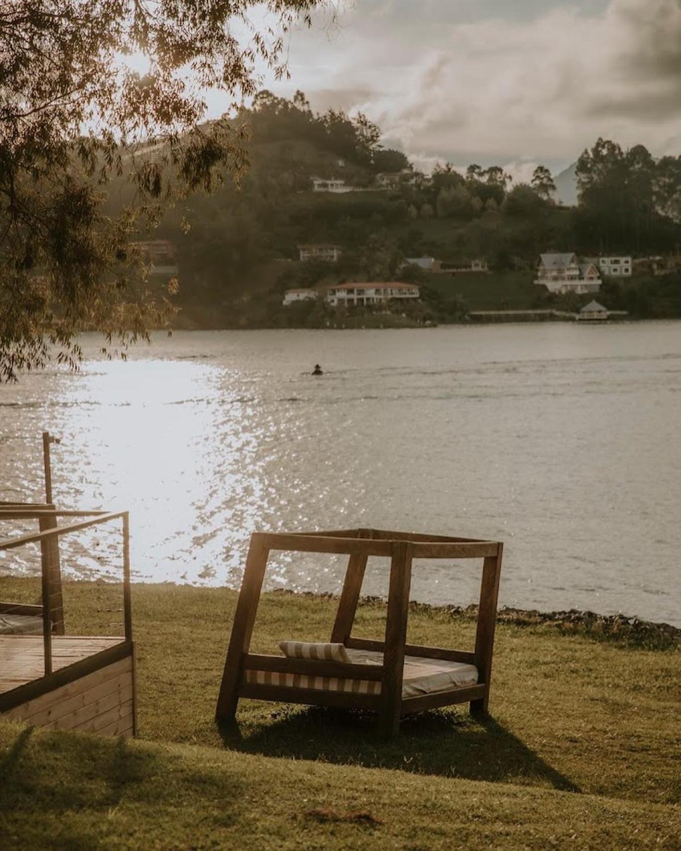 Botanico Hotel Boutique Guatape Эль-Пеньоль Экстерьер фото
